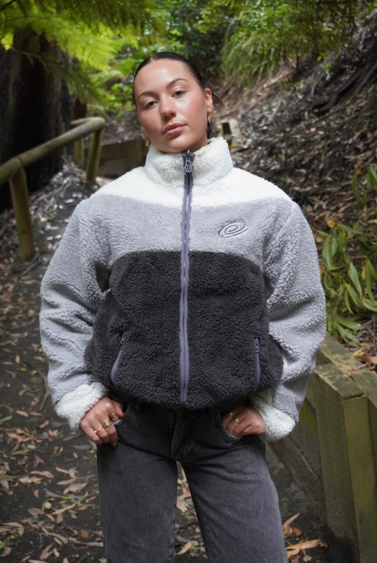 COZMOZ Dark Mocha Reversible fleece Jacket – cozmoz