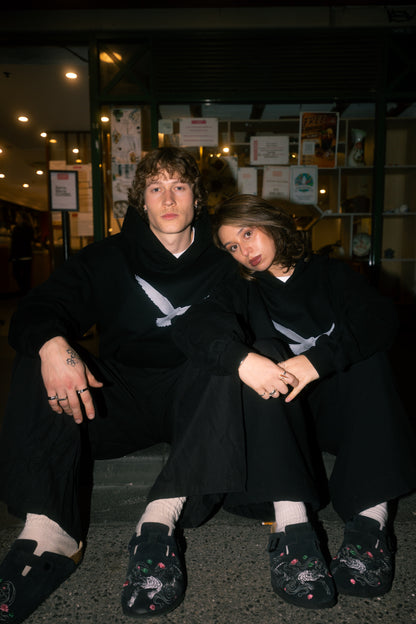 White Tiger Clogs - Black