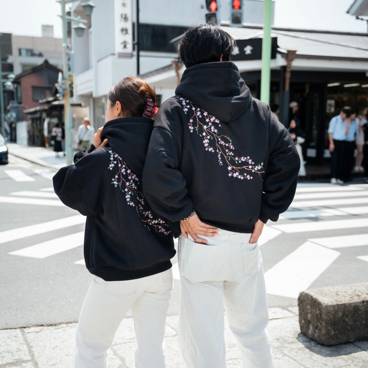 Sakura hoodie - Black
